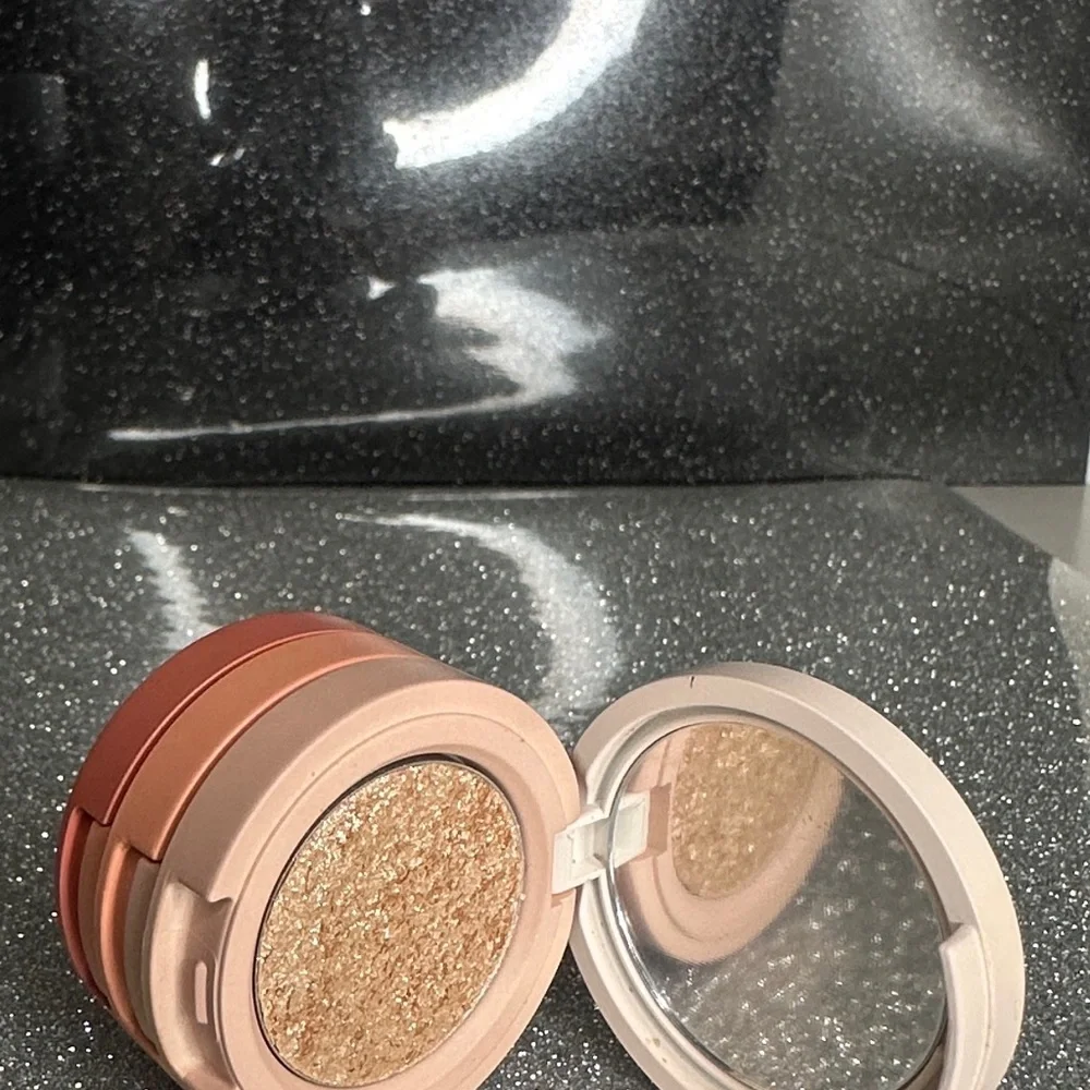 Kaja Stackable Eyeshadow Trio - Peach Madeline